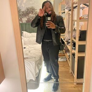 Meet your Posher, Daniel